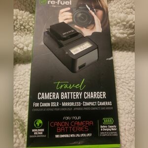 Canon Battery Charger - Black and Green